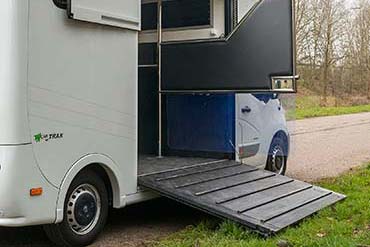 onderdelen en accessoires - interieur mini paardenwagen - reydams wagenbouw