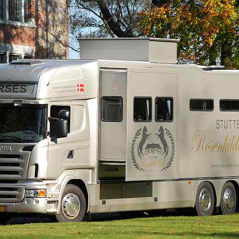 paardenwagen-met-mobilhome-reydams-01