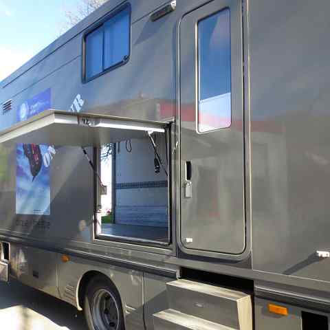 04-mercedes-atego
